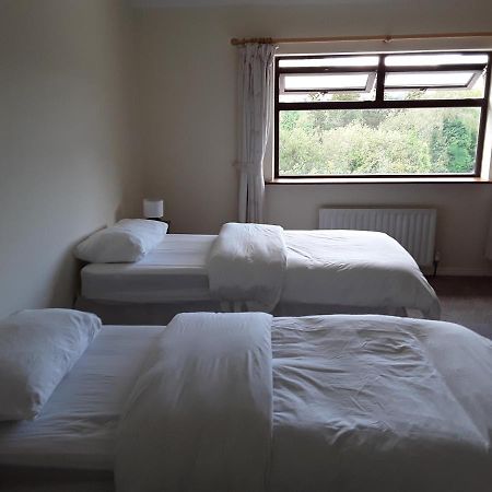 Mary'S Cottage สนีม ภายนอก รูปภาพ