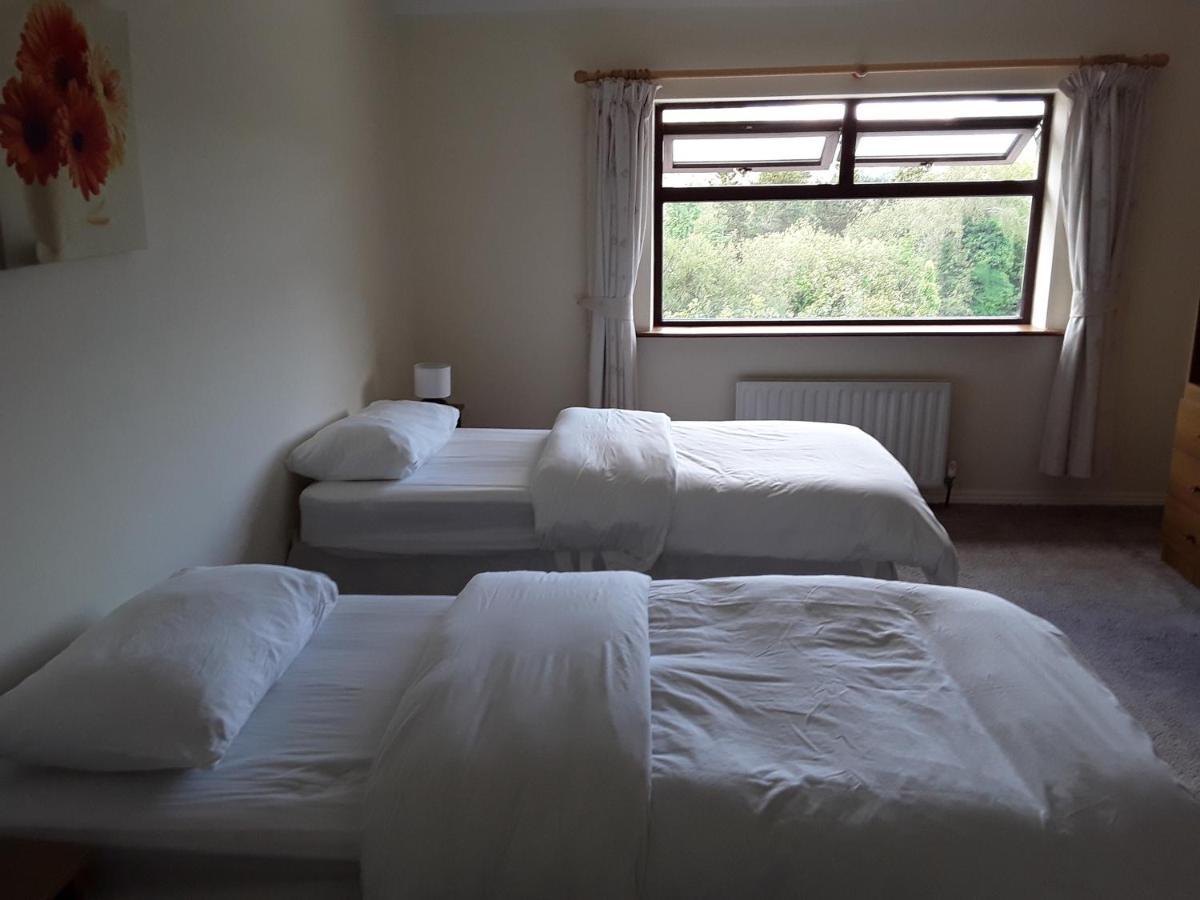 Mary'S Cottage สนีม ภายนอก รูปภาพ